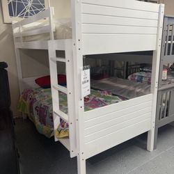 Twin Bunk Bed 