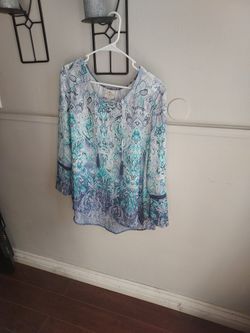 Blouses Size Xl Like New.