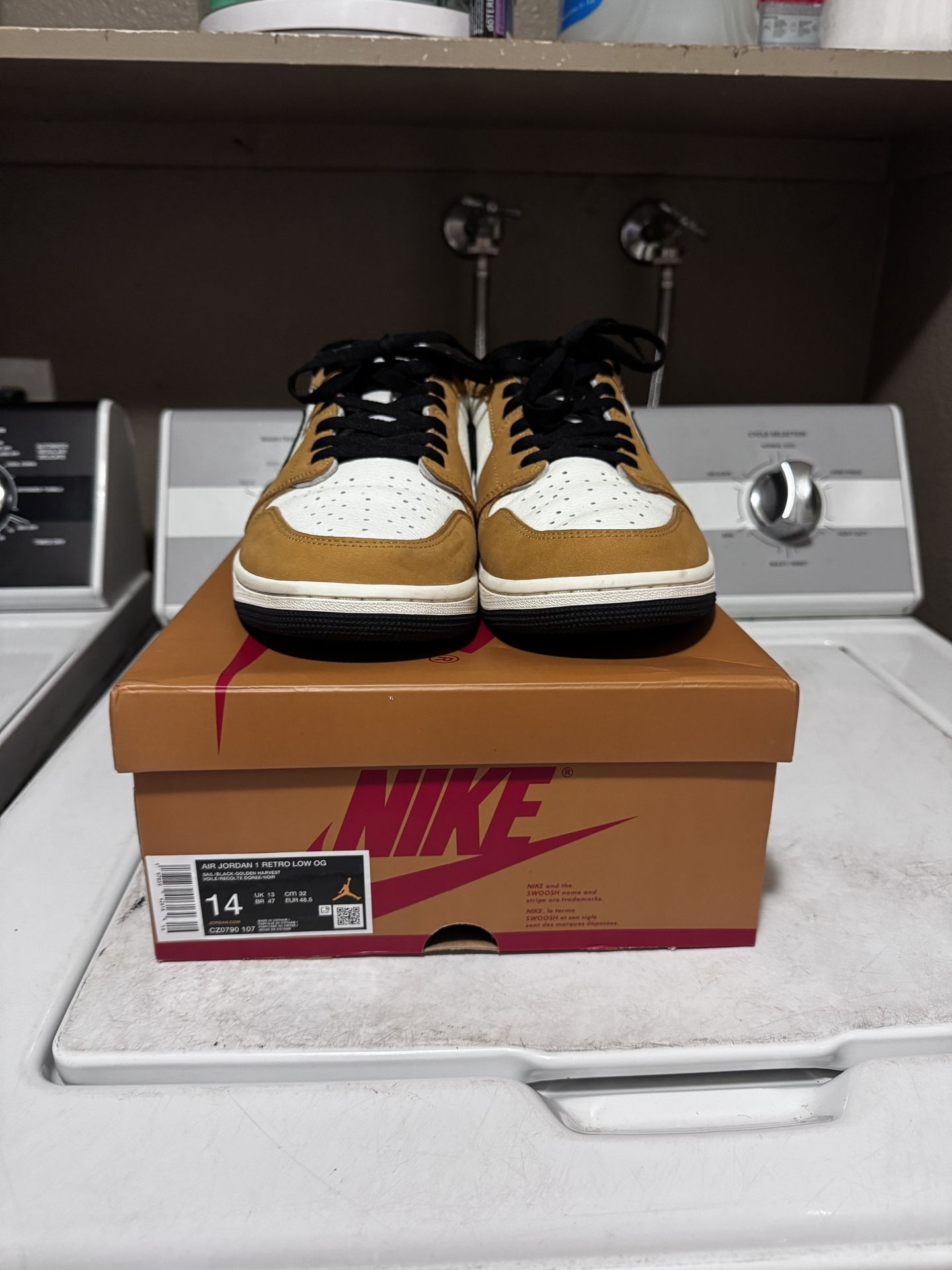 Air Jordan 1 Low ROTY