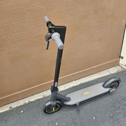 Segway g30p electric scooter
