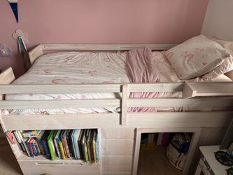 Twin kids loft bed with bookshelf and drawer