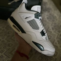 Jordan 4 Oxidized Green 