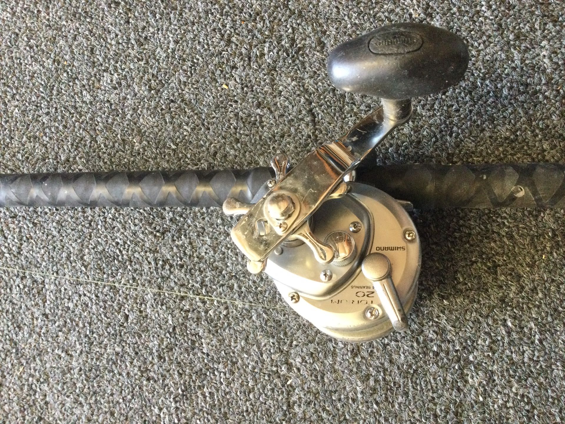 Shimano torium 20 on a custom deckhand fishing rod