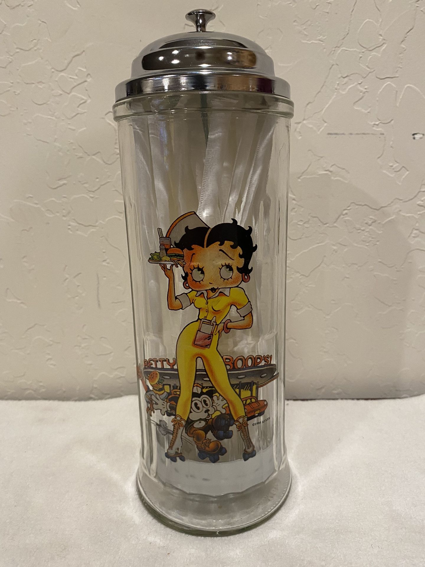 Betty Boop Straw Holder