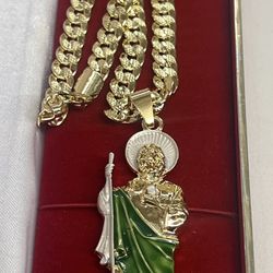 14k premium gold plated Saint Michael pendant and necklace✨✨✨