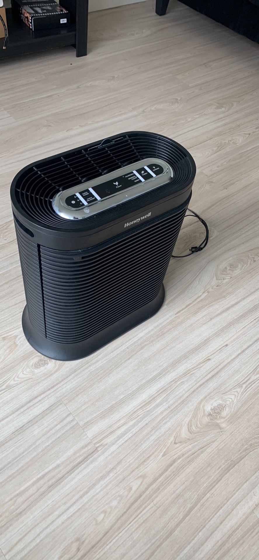 Honeywell HEPA Air Purifier HPA200