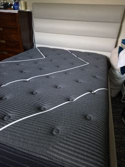 Beautyrest  Full  Mattress
