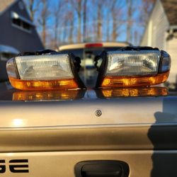Dodge Dakota Head Lights