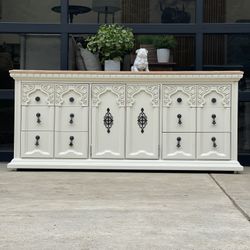Broyhill Large White Dresser