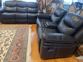 Everything Must Sell From Larger Home Everything Bargains Different Prices