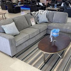 Brand New Ashley Couch 🛋️Altari Alloy Sectional 