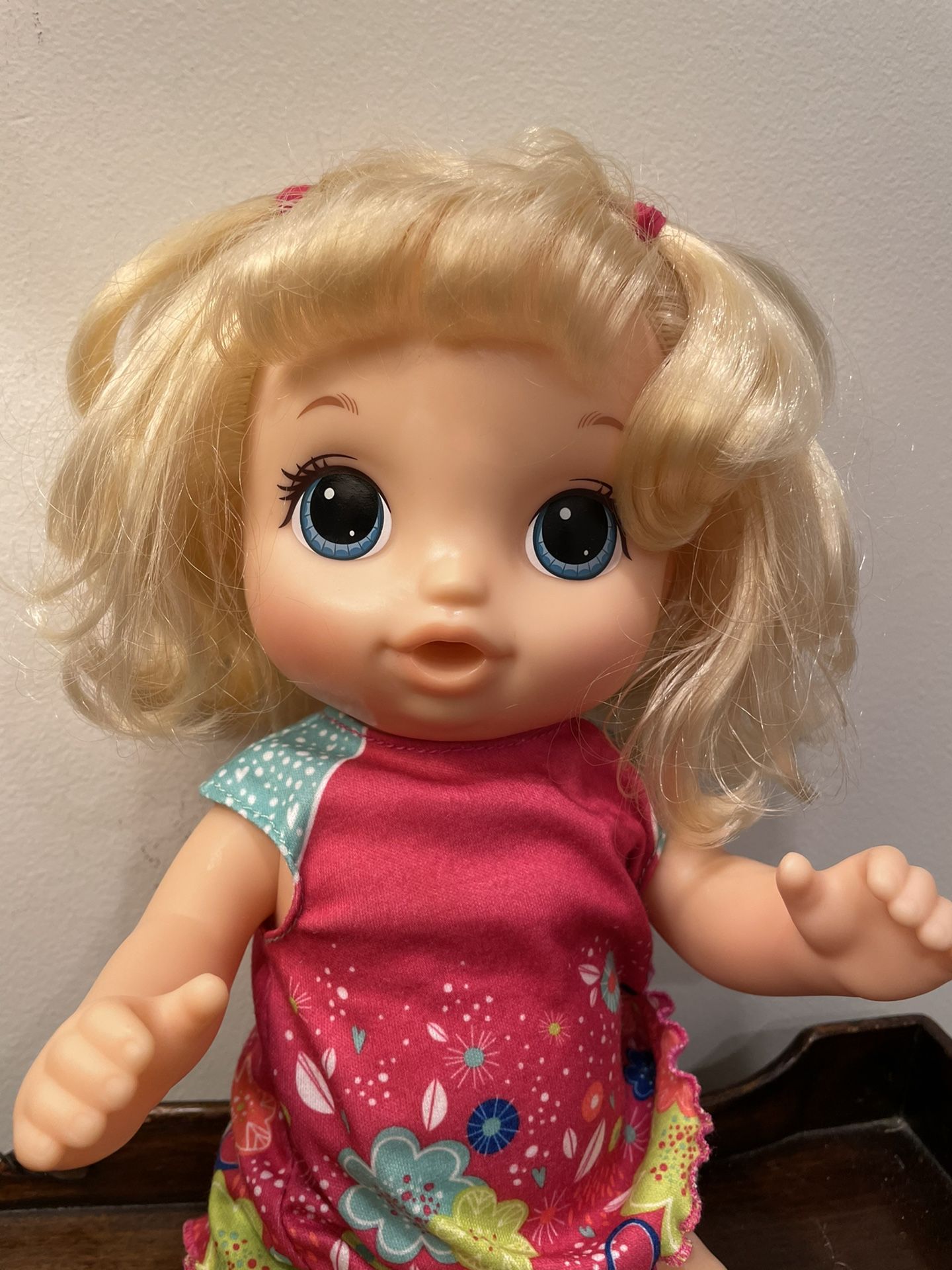 WORKING - 2017  Baby Alive Learn To Potty 15" Doll & Potty. Condition is pre owned and perhaps shows light signs of wear from play usage but overall i