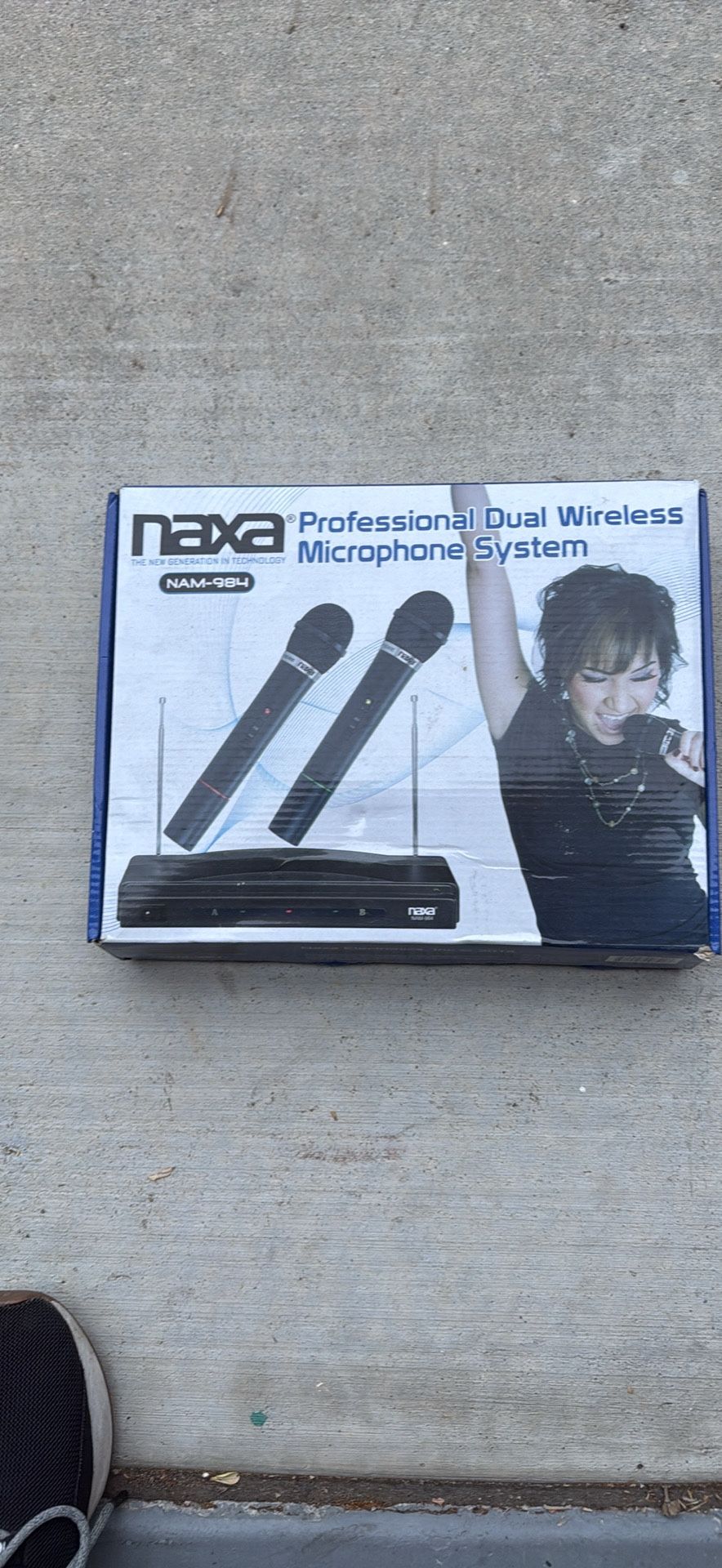 Naxa Wireless Microphone Set
