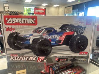 Arrma Mini Kraton 1/16 223S Brushless Monster  Truck