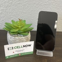 iPhone 13 unlocked 256 GB black used