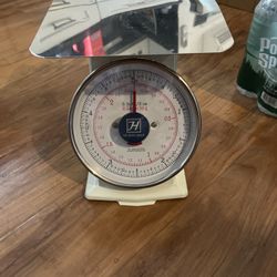 Thunder. Group.  5. Lbs.  Scale. ( Brand. New ). 