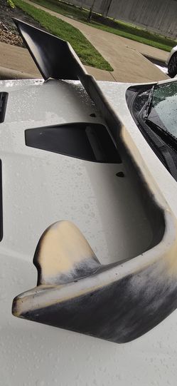 Mitsubishi Evo spoiler