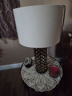 Table lamp