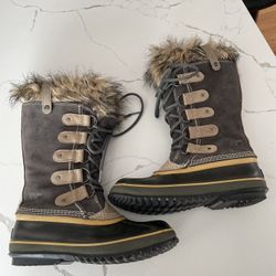 Womens Sorel Joan Of Arctic Winter Boots - Size 7