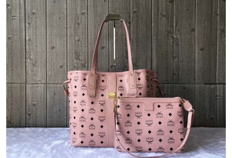 MCM CROSSBODY BAG + PURSE BUNDLE
