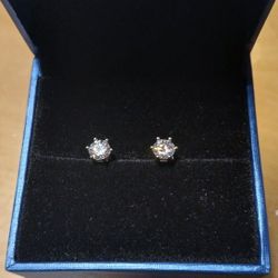 Moissanite Stud Earings (0.5 Carat)
