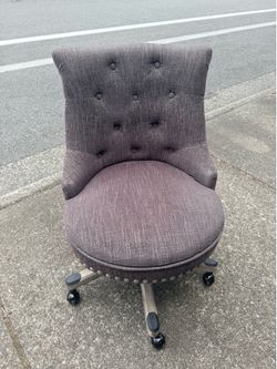 Upholstered Swivel Office Chair with Wheels