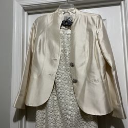 White 2pc Suit/lacy Skirt