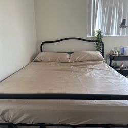 Full Size Bed