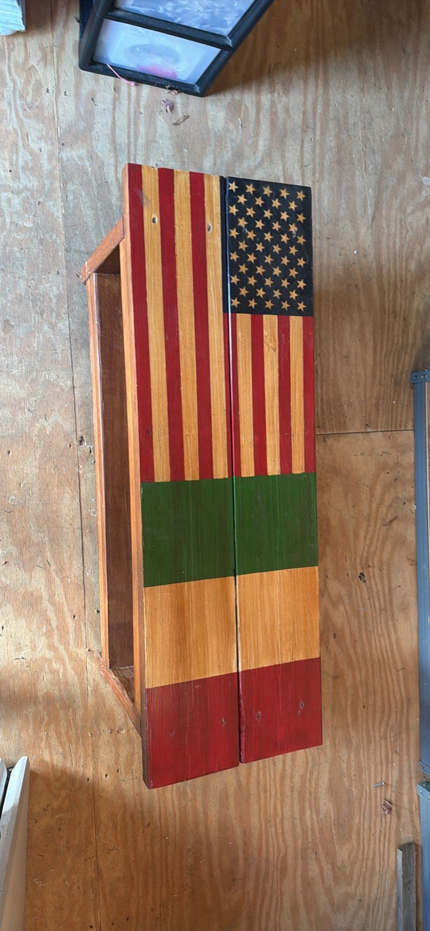 Hand painted American/Italian flag Coffee Table