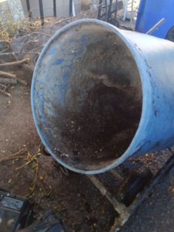 Cement mixer