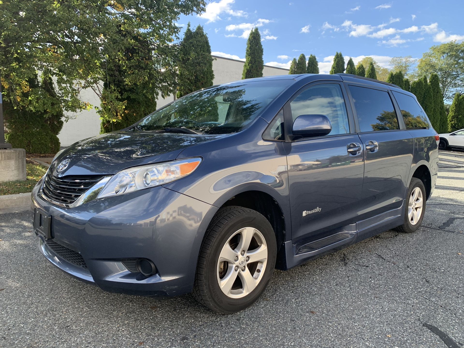 2014 Toyota Sienna