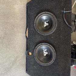 2 10s JL audio subs