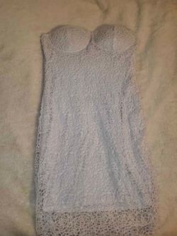 New white strapless dress size large