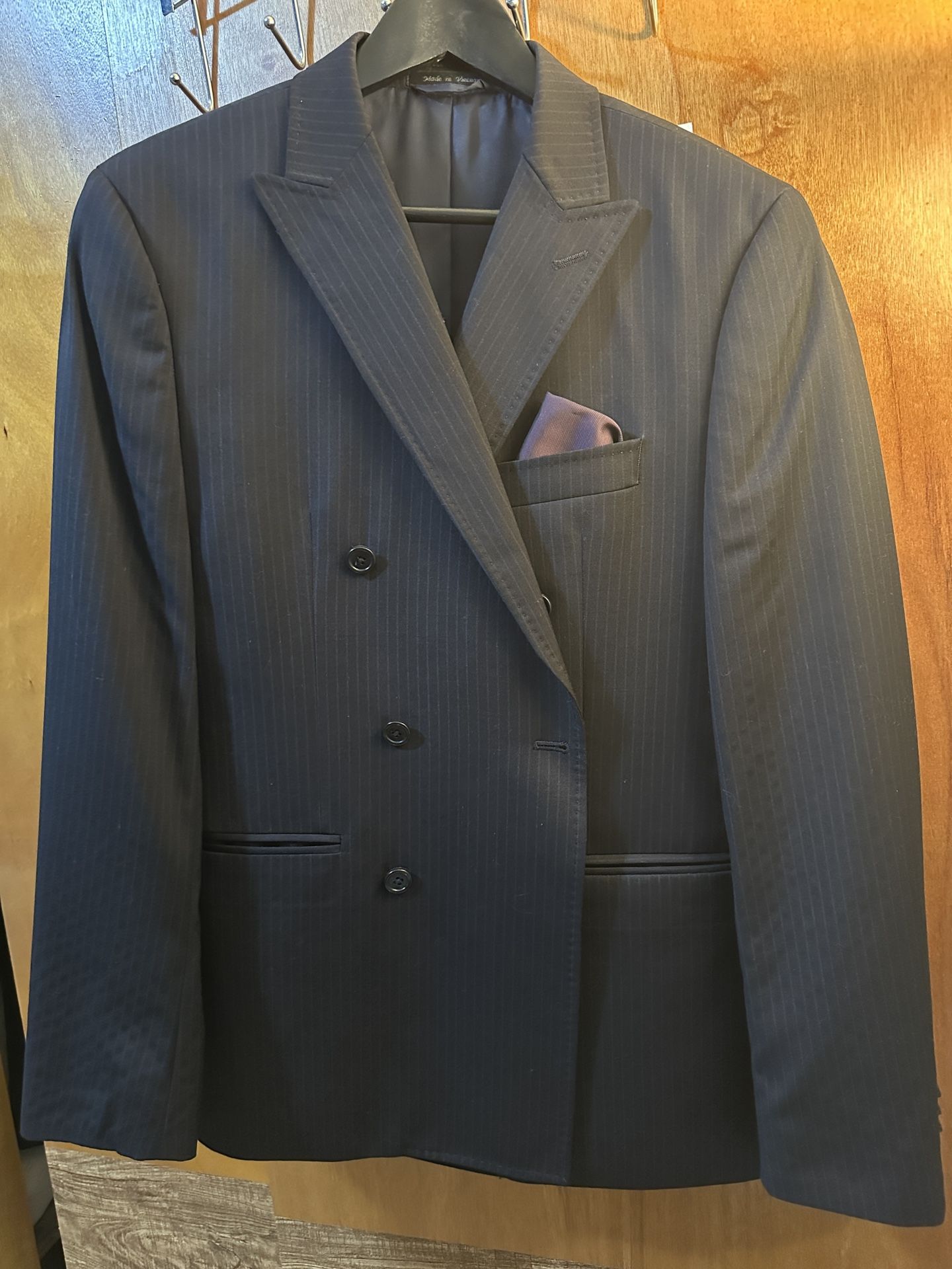 Michael Kors Men's Suit Jacket Size 40R
