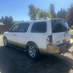 2004 Nissan Armada