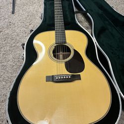 2023 Martin Om 28 Standard series with L.R. baggs