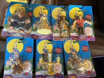 7 pc lot of vintage 1992 JusToys Disney Bend-Ems action figures