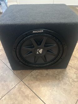 Kicker12  subwoofer with box , amplifier 4 channels 360 and kicker mono 600