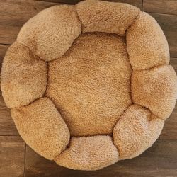 Brand New Lesure Dog Bed 30x30x8 - Opened Only To Take Picture As It Was In a Vacuum Sealed Bag.