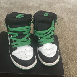 Jordan’s 1 toddler size 10c