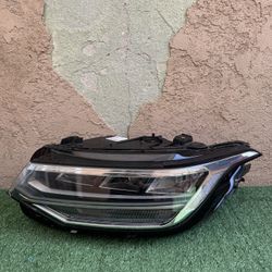 2022 2023 2024 VOLKSWAGEN TIGUAN FRONT LEFT DRIVER LED HEADLIGHT OEM