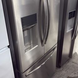 Frigidaire Refrigerator