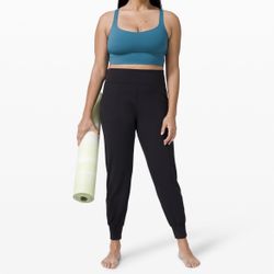 LULULEMON ALIGN JOGGERS IN BLACK 