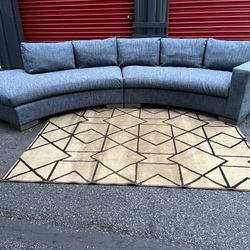 Curved Sectional Couch !! Michael Weiss!! Delivery Available 🚚!! Dimensions: 160” Length x 27” Height x 41” Depth