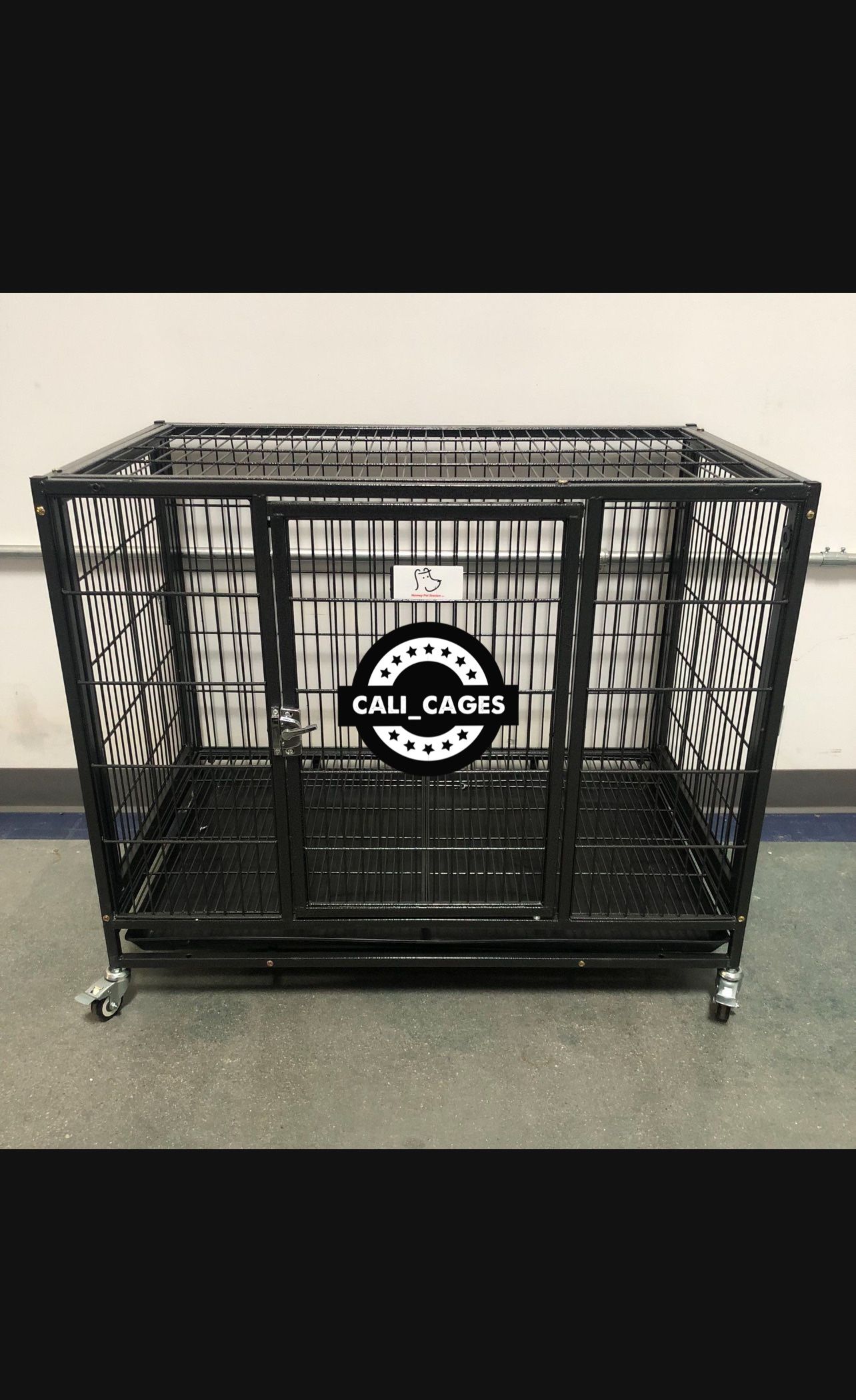 Dog Pet Cage Kennel Size 37” Medium New In Box