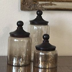 Amber glass decoration