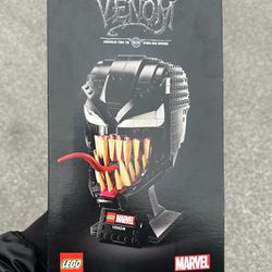 LEGO Venom Bust 