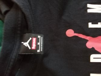 Men's Jordan /supreme shirt