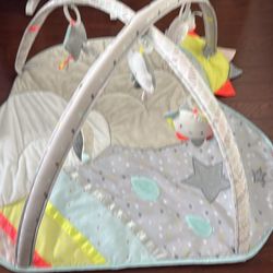 Skip Hop Silver Linings Play Mat 