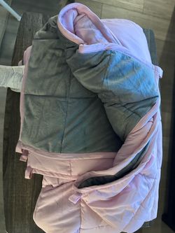 Weighted blanket- 20lbs